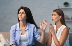 La dependencia emocional en amistades
